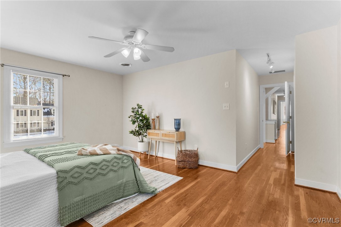 2708 Cottage Cove Dr