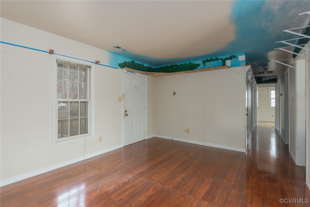 10907 August Ct