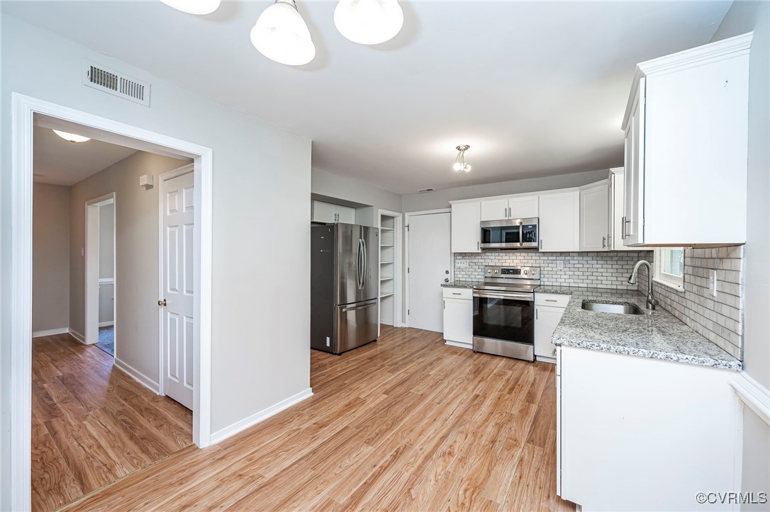 5901 Acorn Ridge Ct
