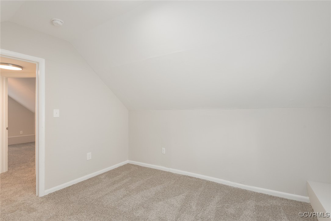 2206 E Nine Mile Rd