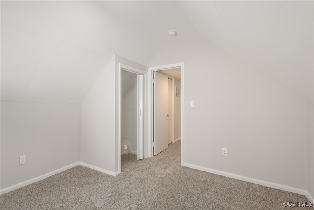 2206 E Nine Mile Rd