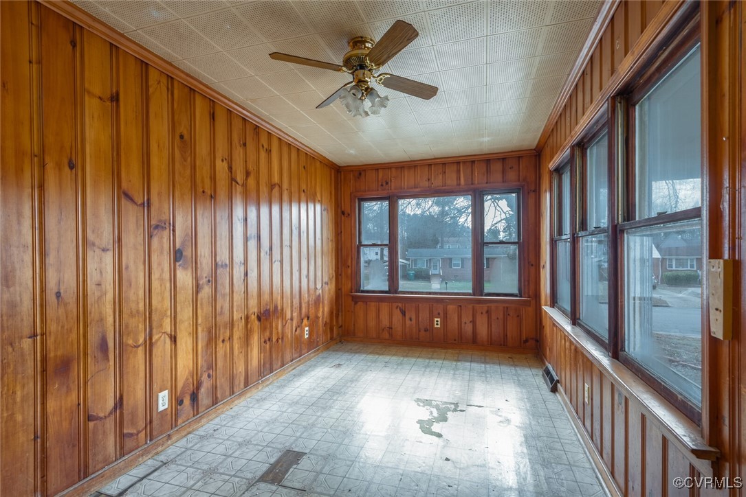 8014 Langley Dr