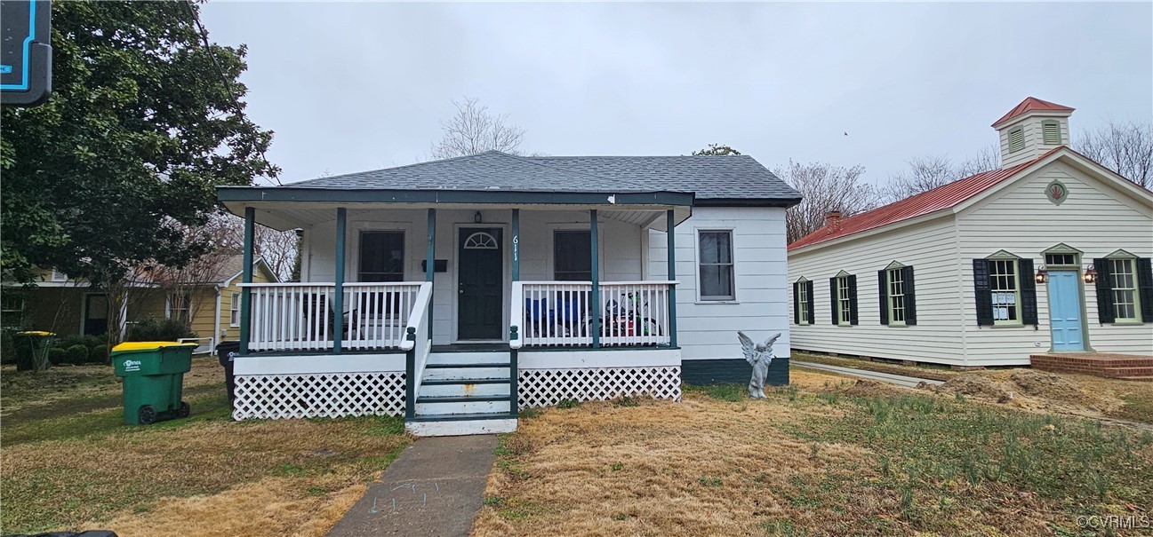 611 Brown Ave
