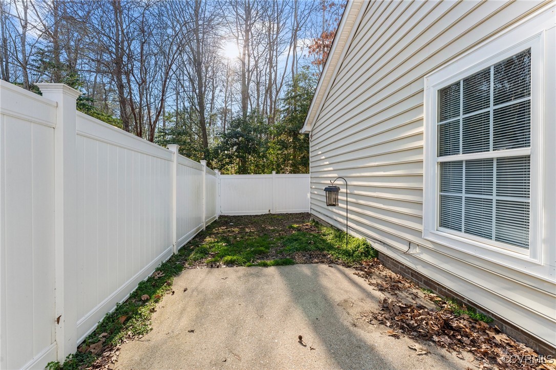 413 Dorothy Dr