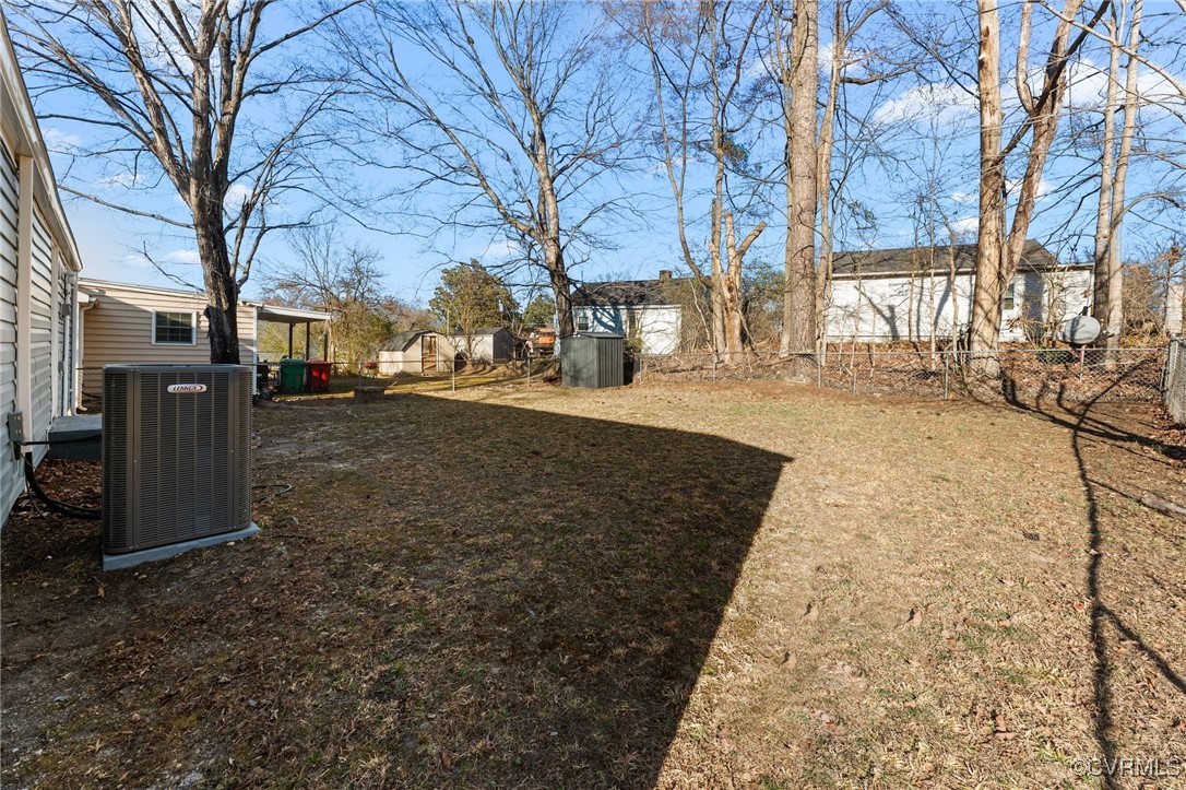 529 Selbon Ave