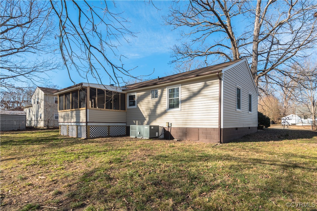 525 Briarwood Cir