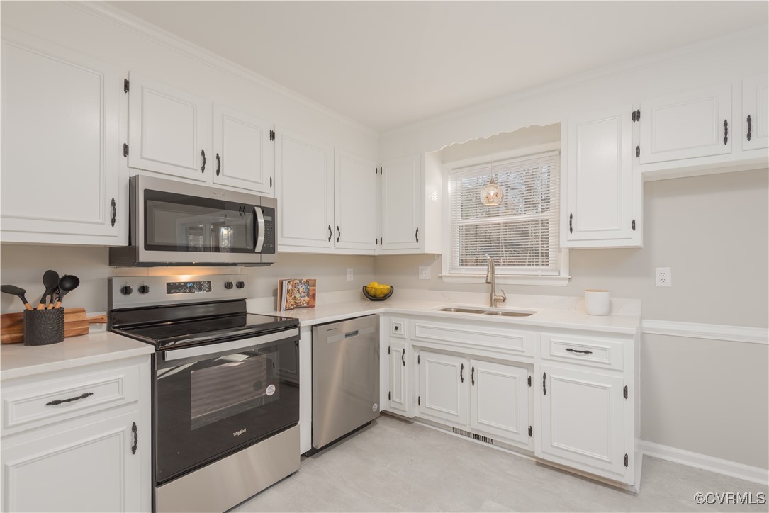 525 Briarwood Cir