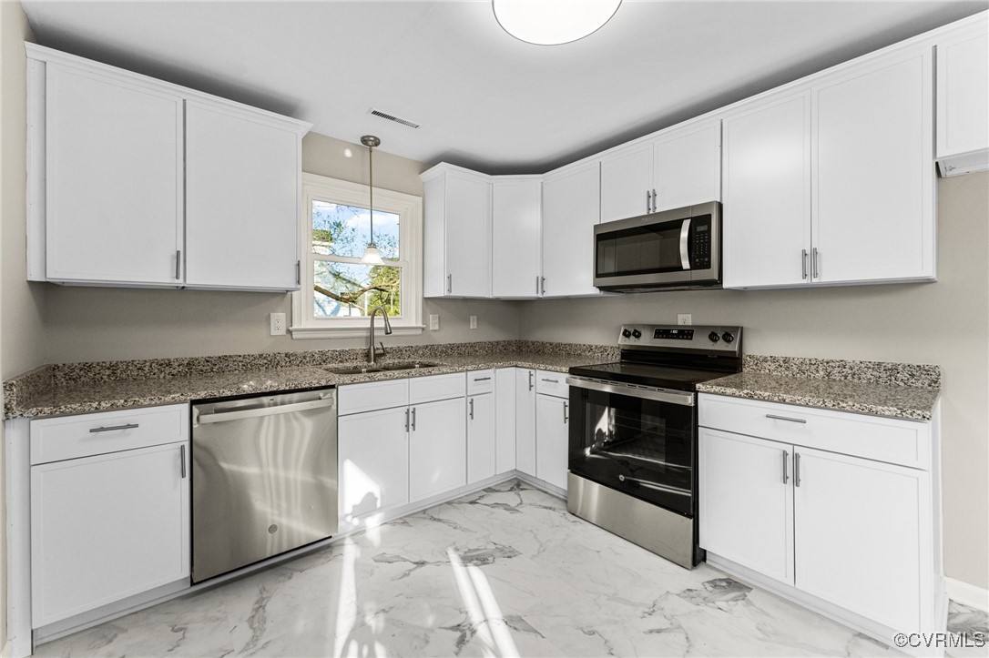 4401 Pamela Dr