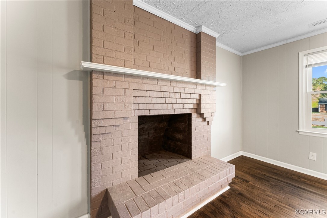 4401 Pamela Dr