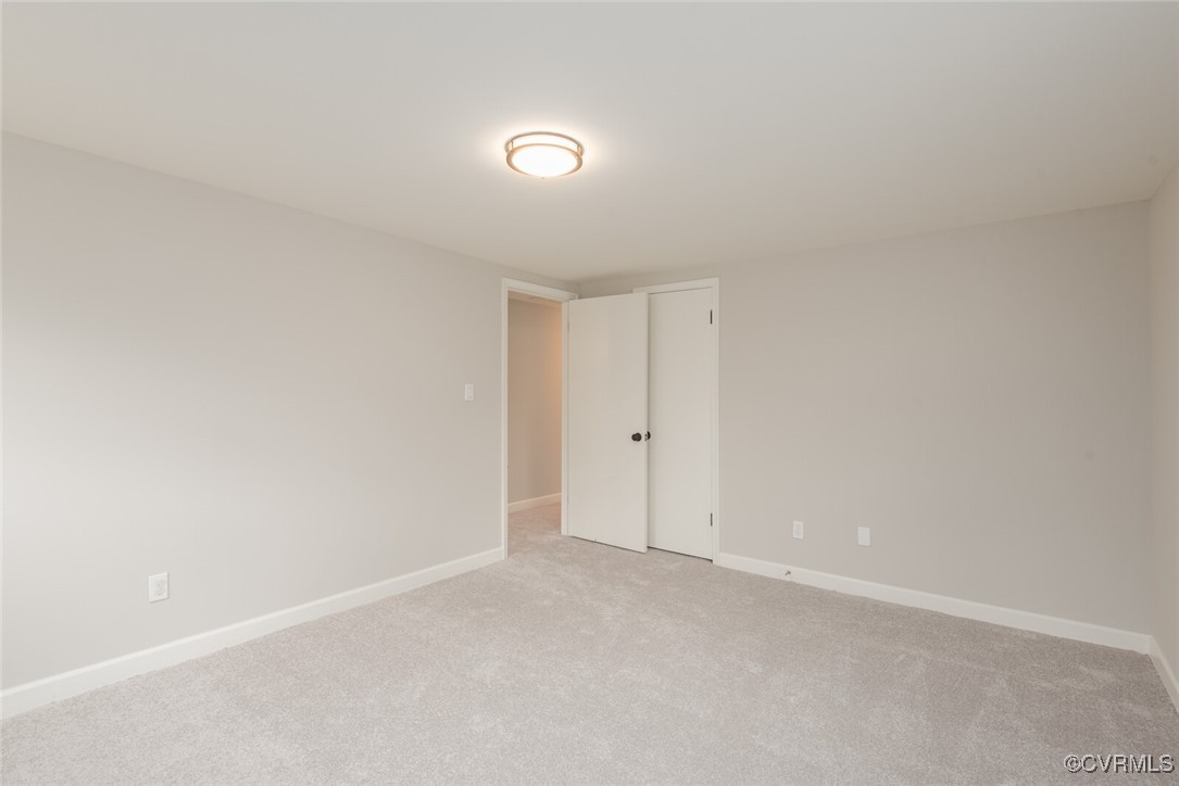 2906 Janet Ln