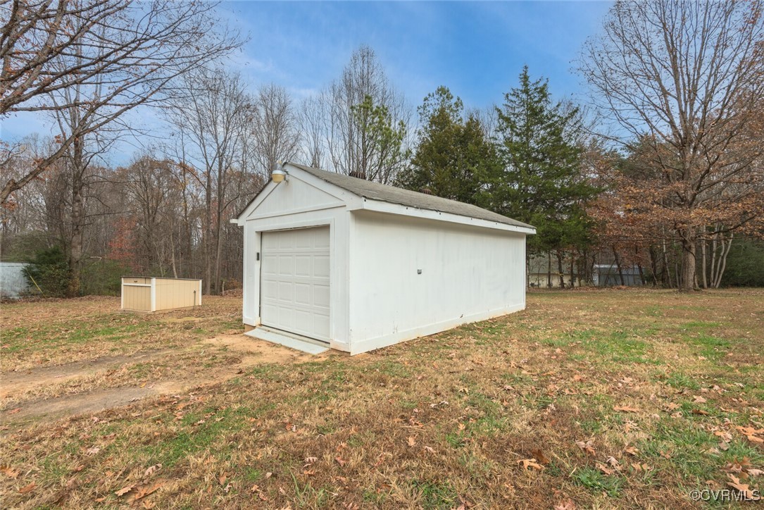 2906 Janet Ln