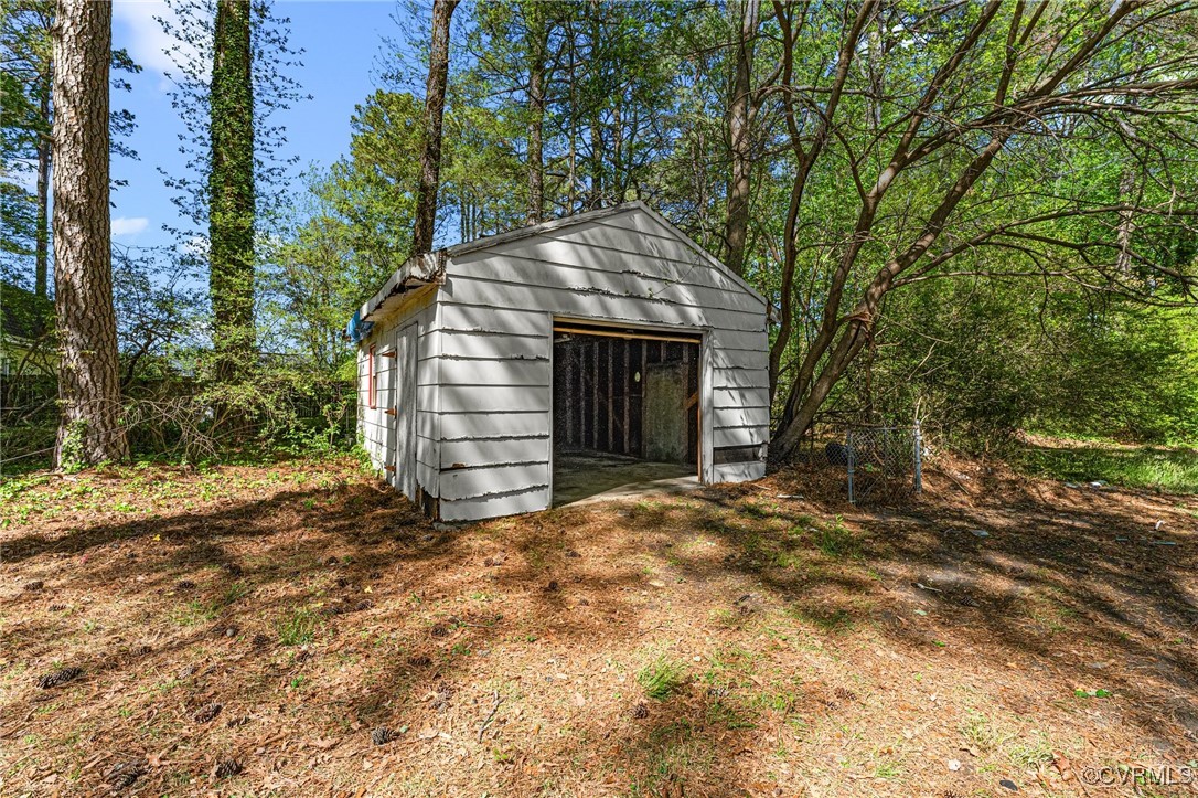 8490 Dell Ray Dr