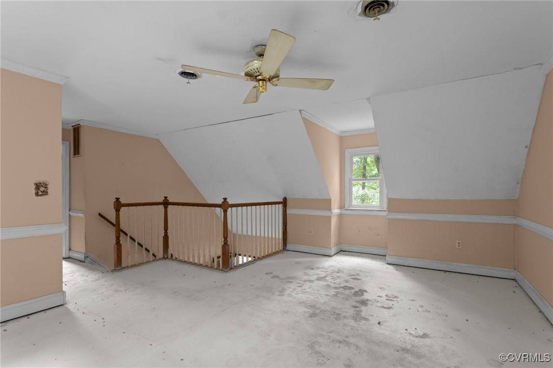3025 Maplevale Rd