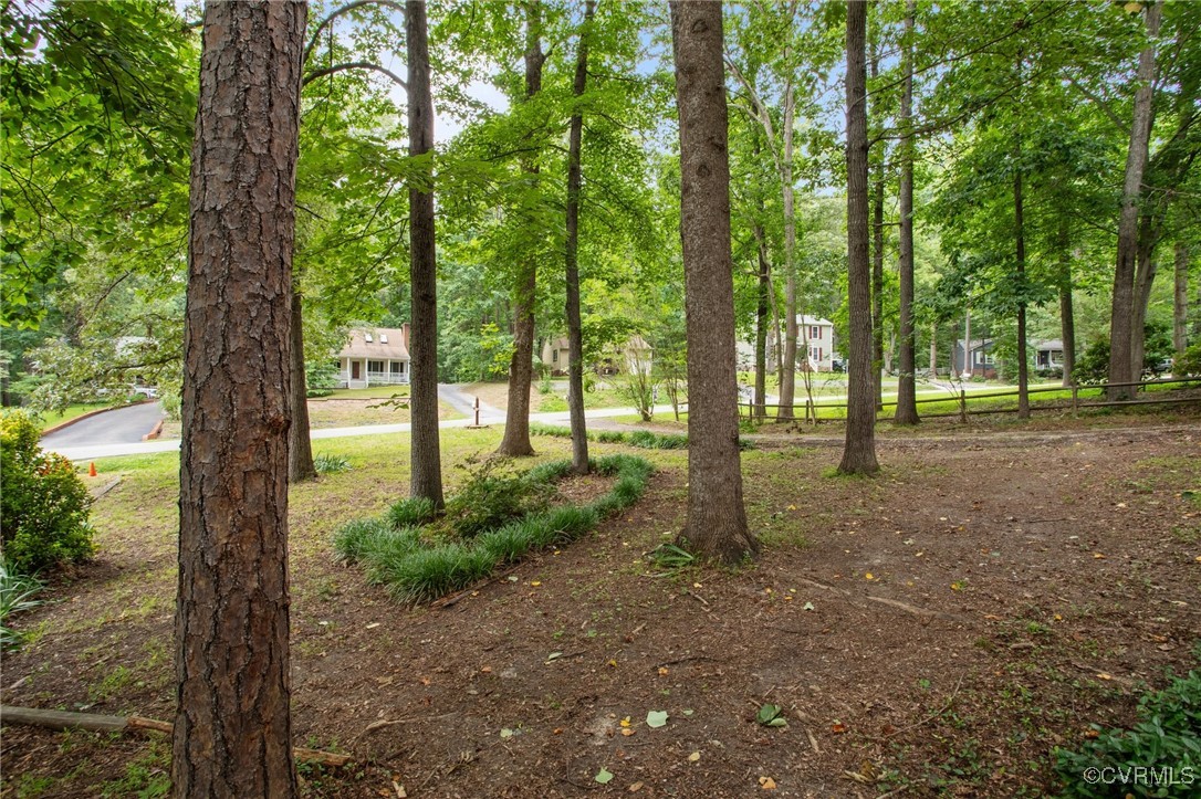 3025 Maplevale Rd