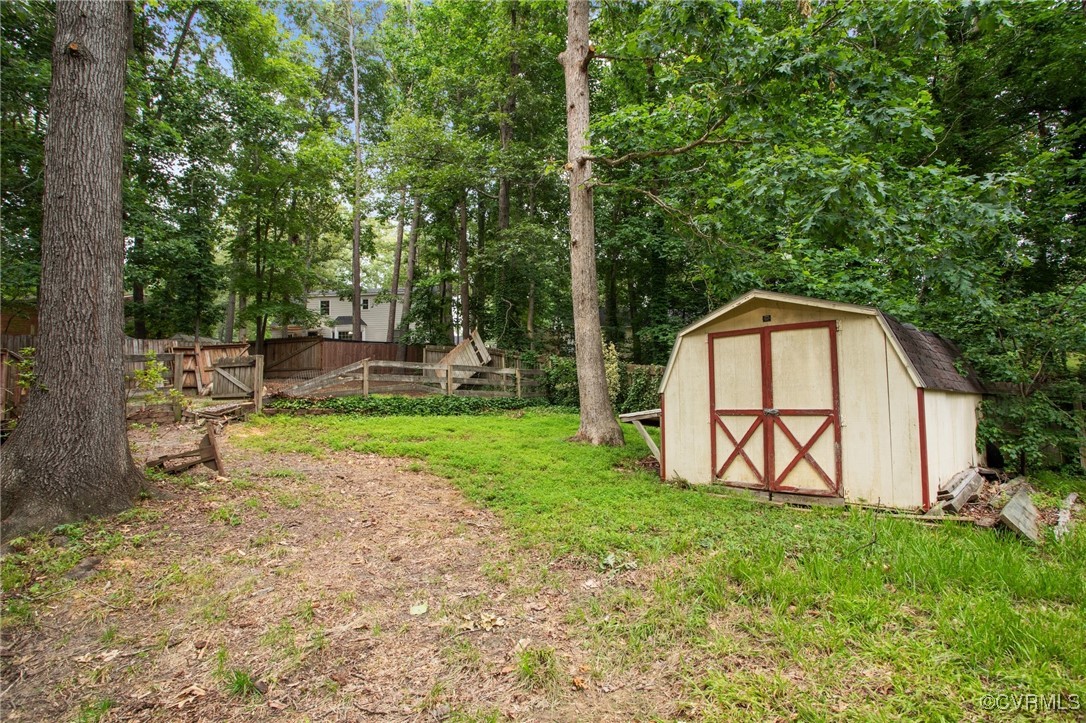 3025 Maplevale Rd