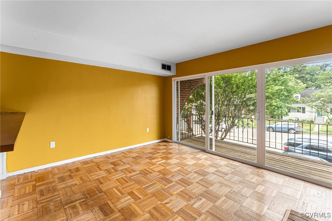 5900 Patterson Ave Unit#U22