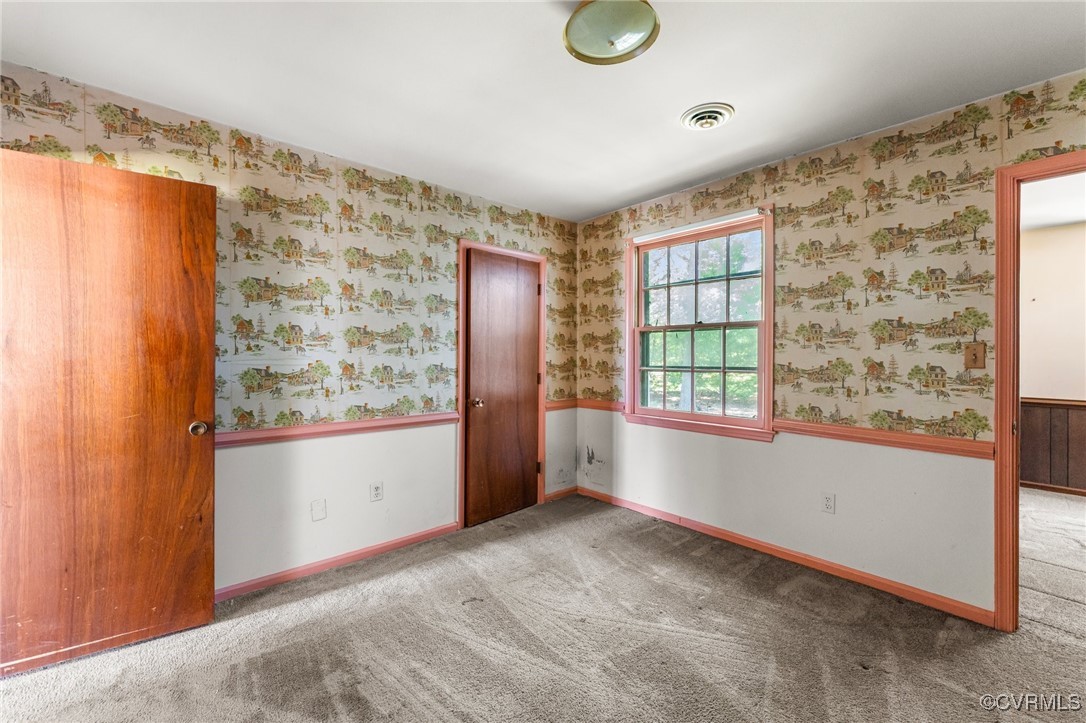 103 Sadler Ave