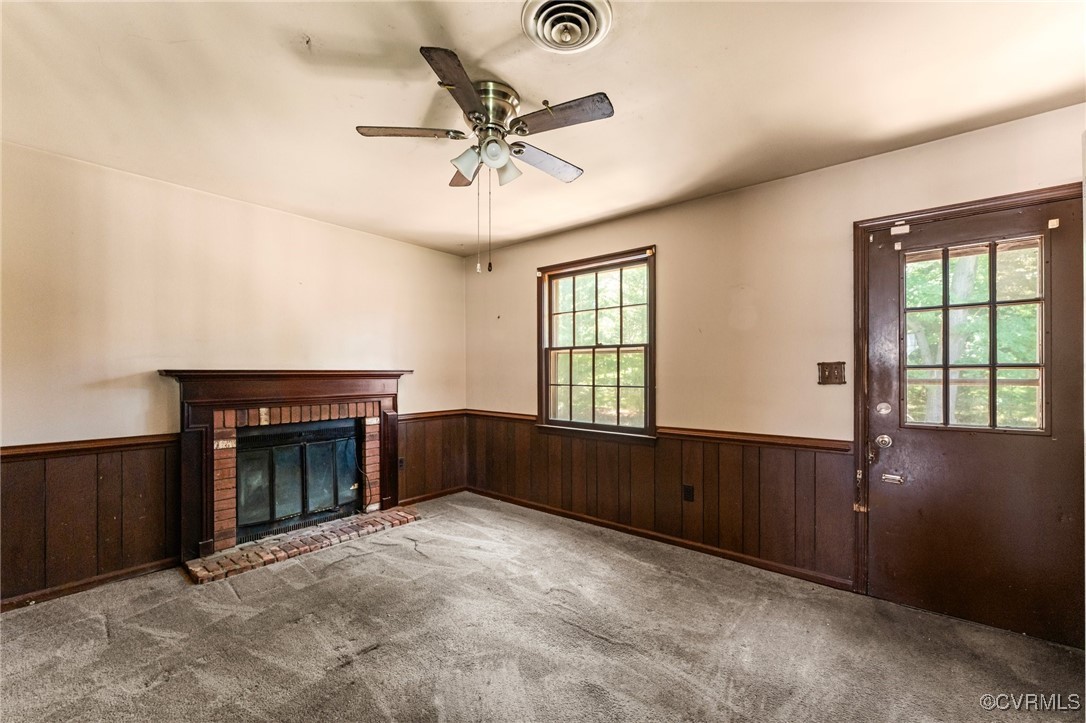 103 Sadler Ave