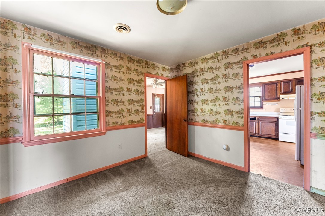103 Sadler Ave