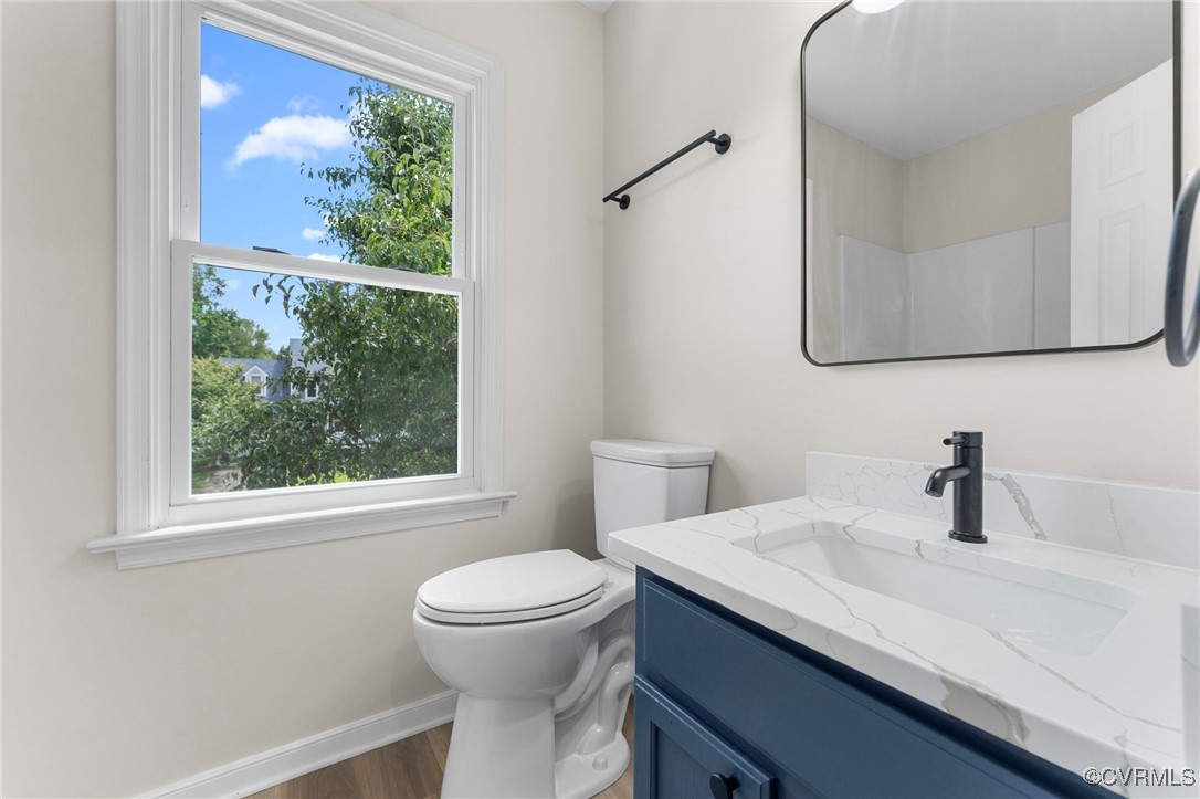 1004 Brookwood Glen Ln