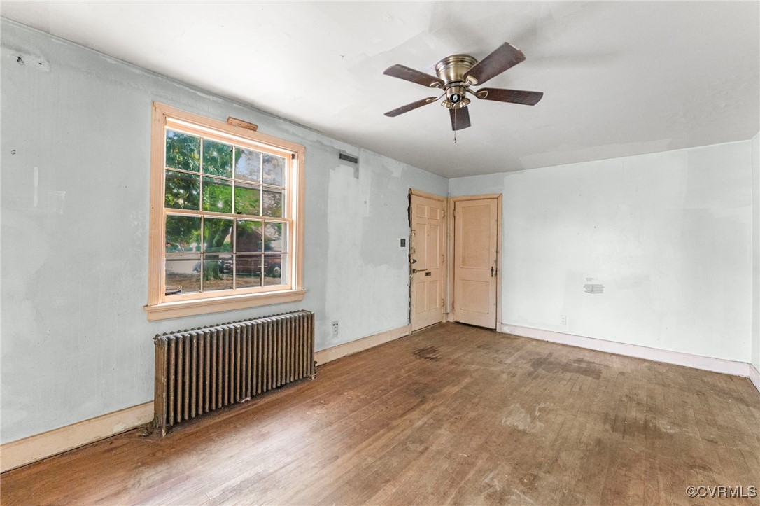 111 Larne Ave