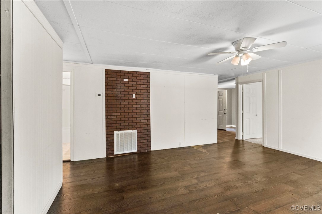 44 Pine Rd