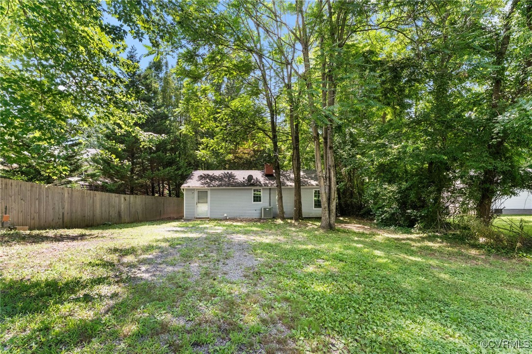 44 Pine Rd