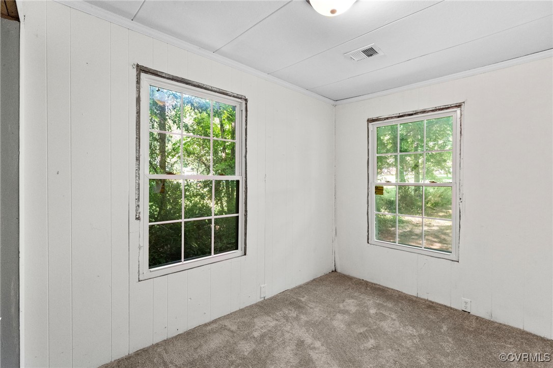 44 Pine Rd