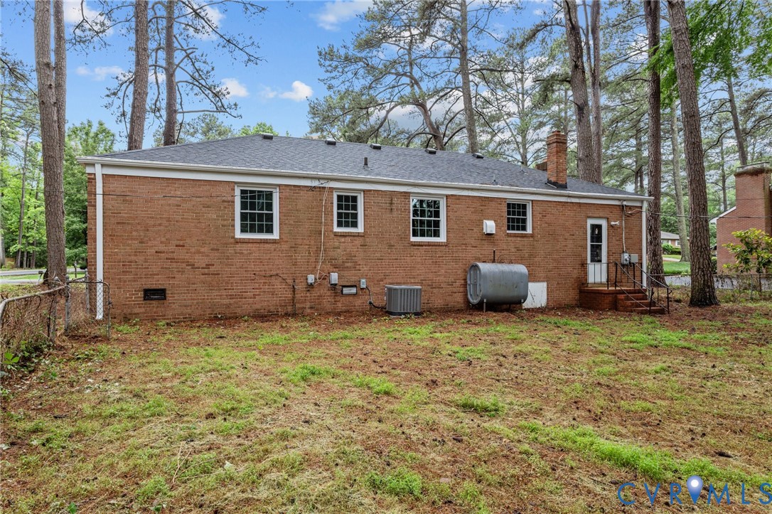 6808 Montauk Dr