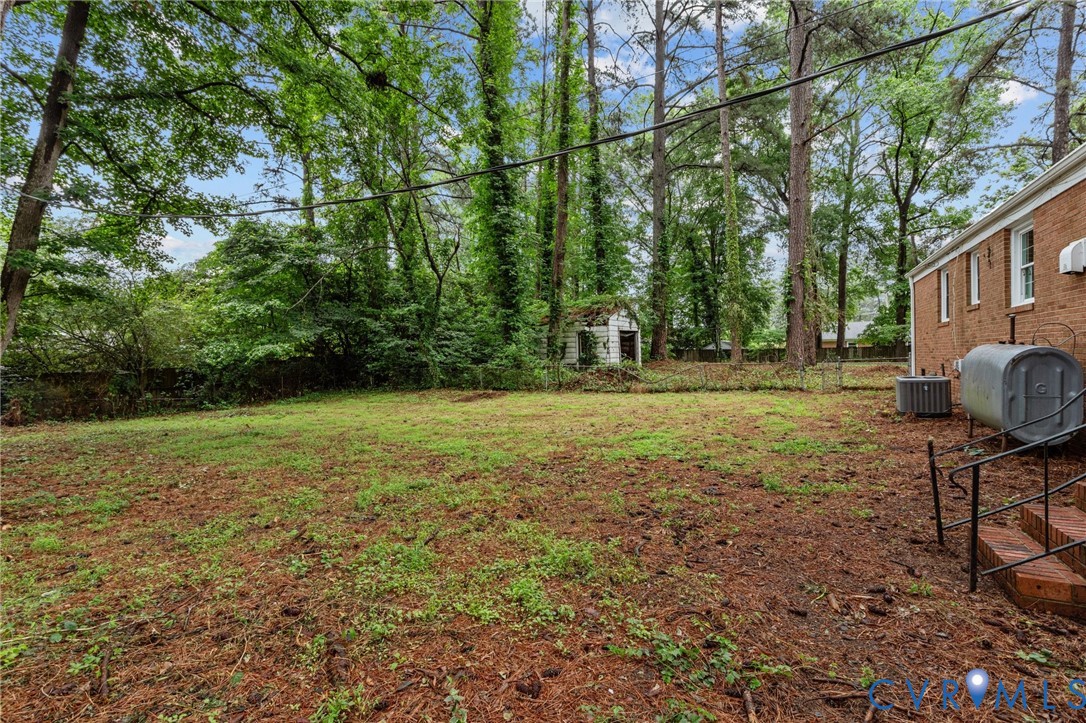 6808 Montauk Dr