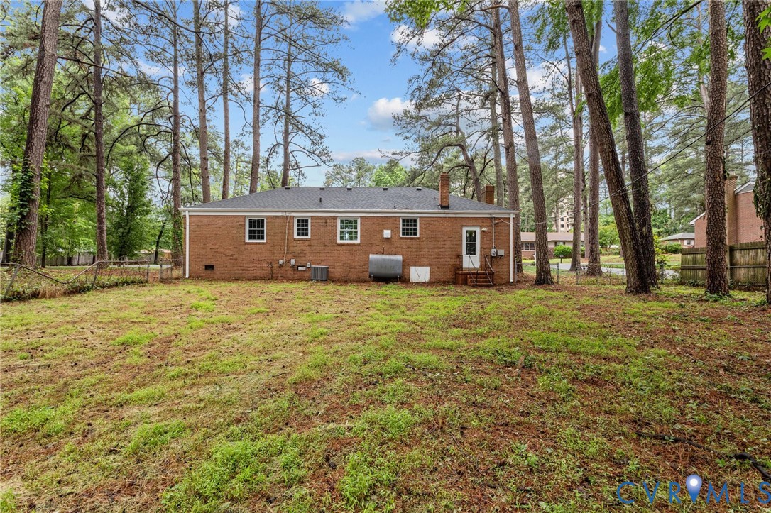 6808 Montauk Dr