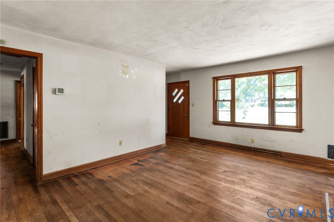 1566 Cumberland Rd