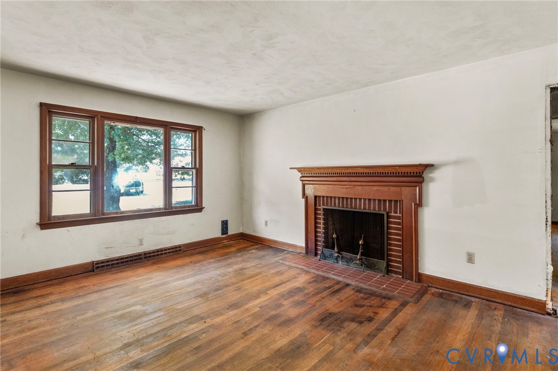 1566 Cumberland Rd