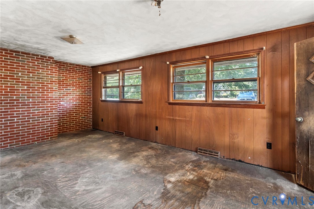 1566 Cumberland Rd
