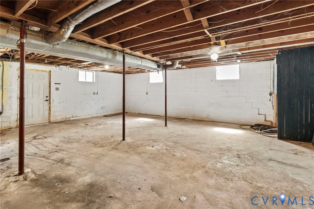 1566 Cumberland Rd