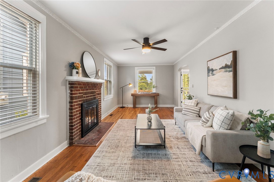204 W 29th St