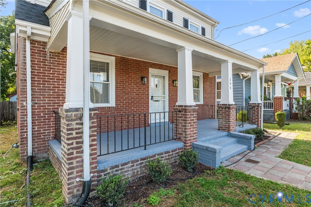 204 W 29th St