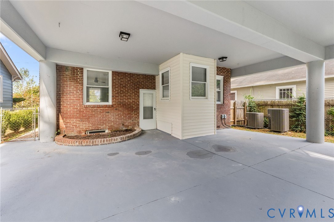 204 W 29th St