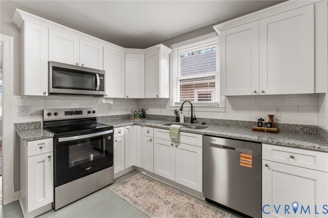 204 W 29th St