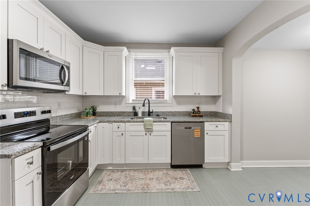 204 W 29th St