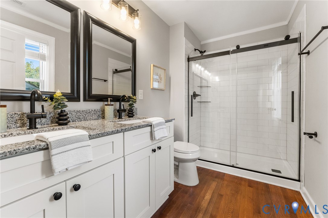 204 W 29th St