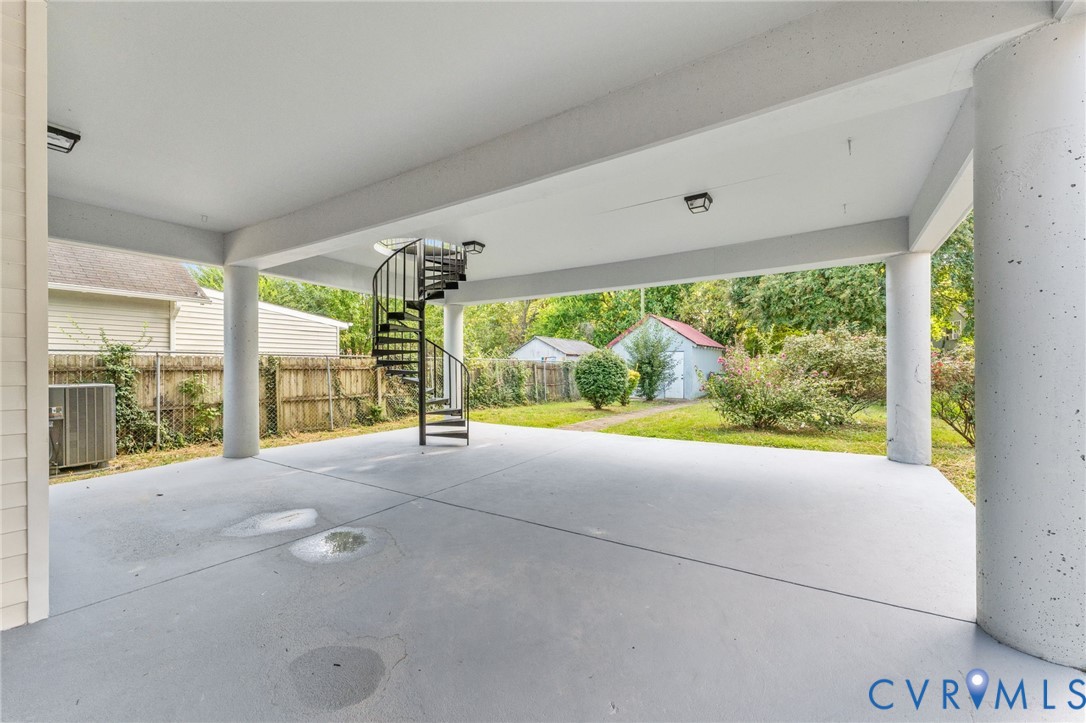 204 W 29th St