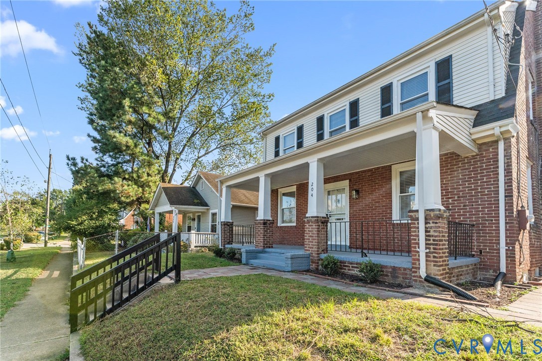 204 W 29th St