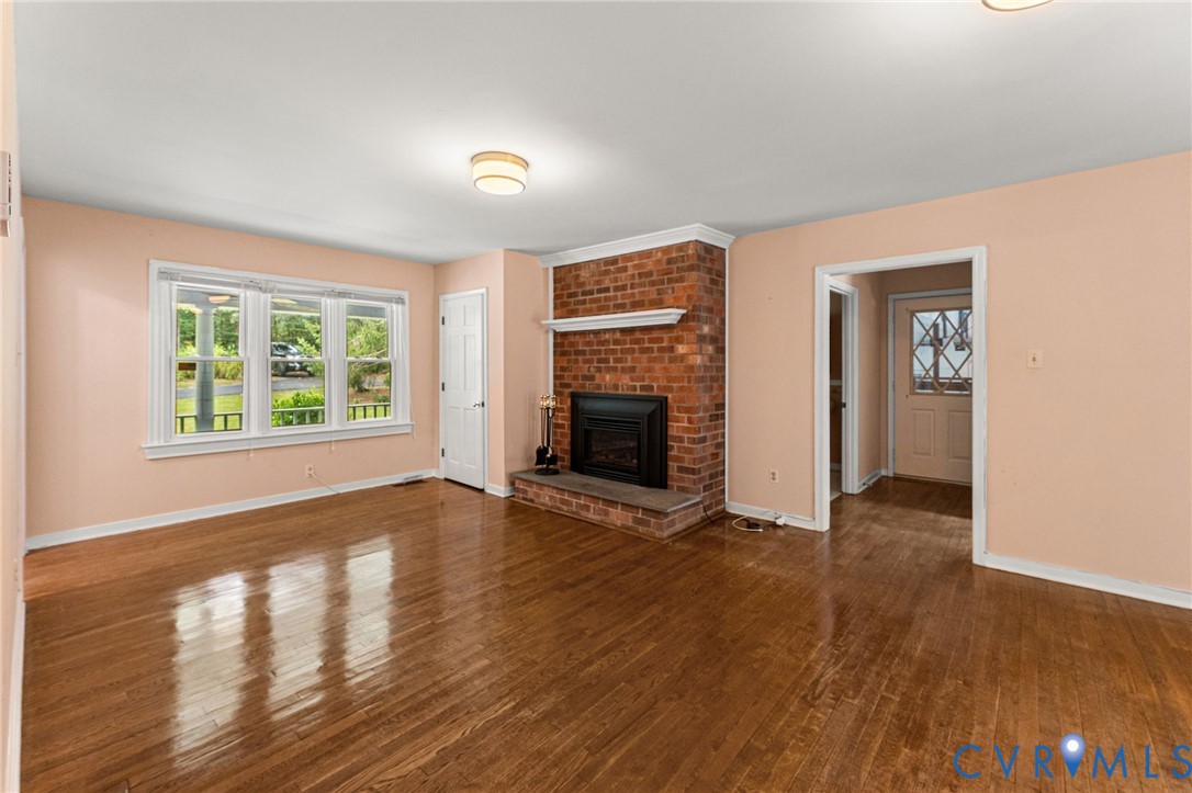 215 Folly Hollow Rd