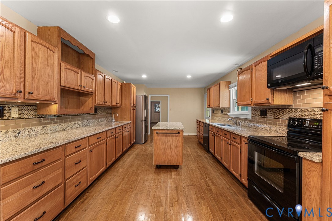 215 Folly Hollow Rd