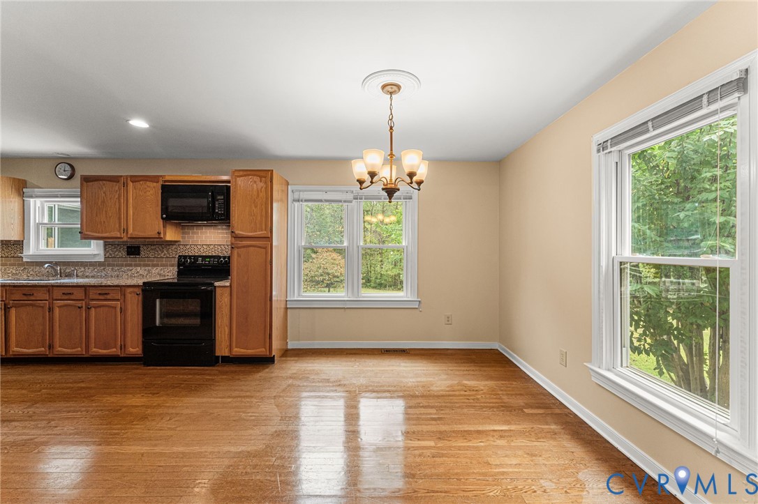 215 Folly Hollow Rd