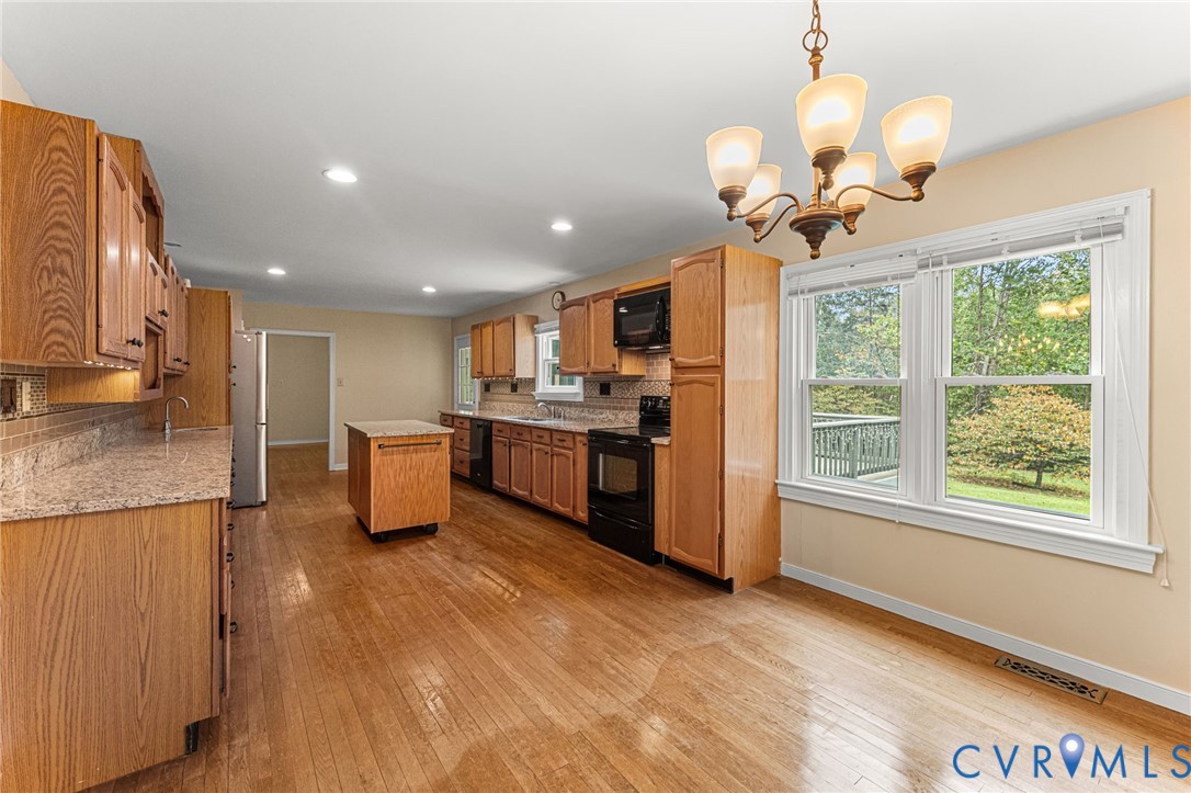 215 Folly Hollow Rd