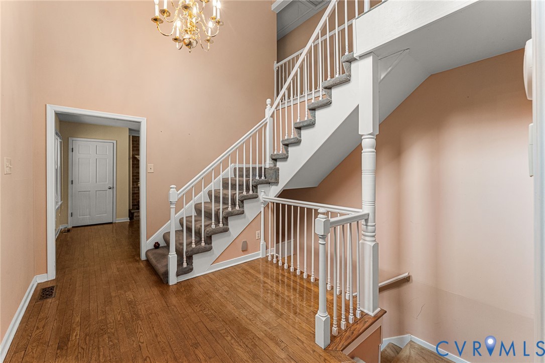 215 Folly Hollow Rd