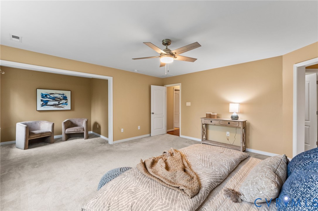 8738 New Holland Ln