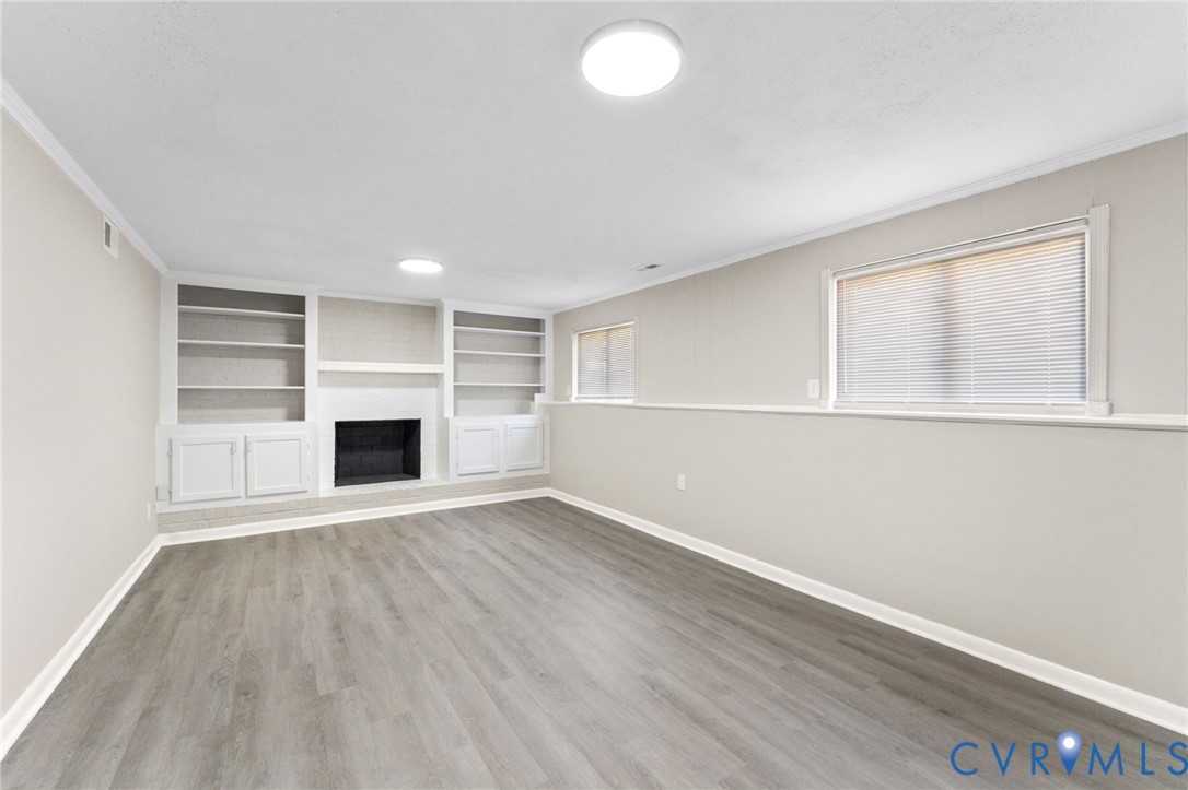 10435 Crumpets Ln